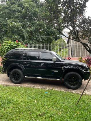 MITSUBISHI PAJERO 2.5 HD 4X4 8V TURBO INTERCOOLER DIESEL 4P MANUAL